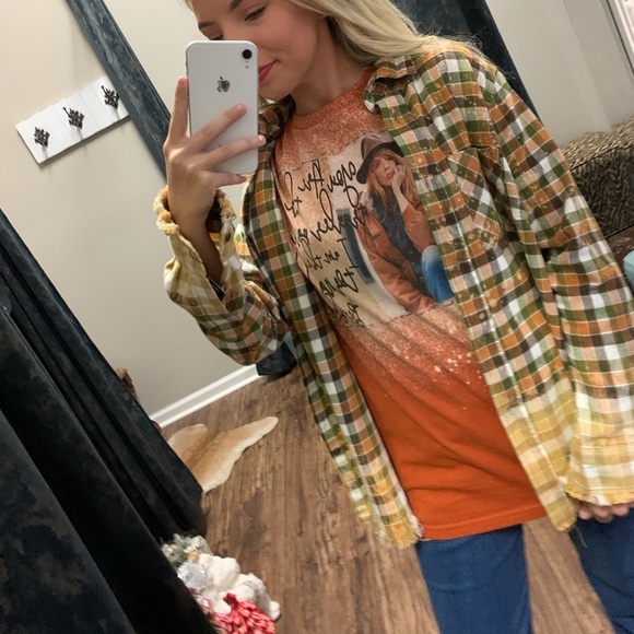 SMALL Bleached Plaid Flannel / Shacket - Picture 5 of 13